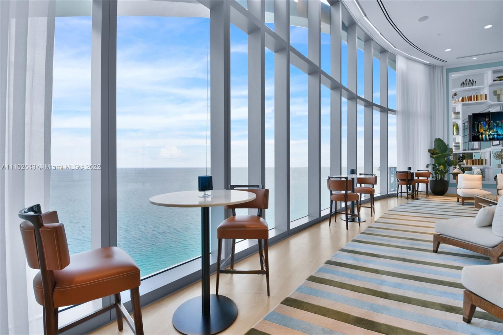 Ritz Carlton Residences - Residential