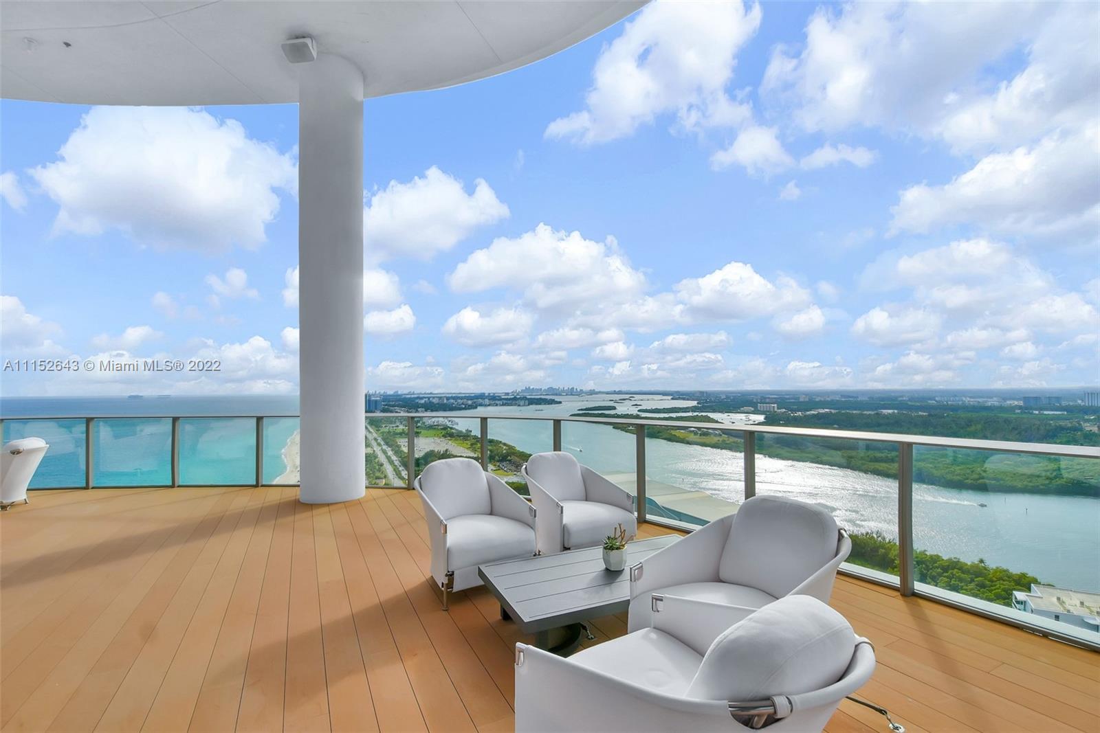 Ritz Carlton Residences - Residential