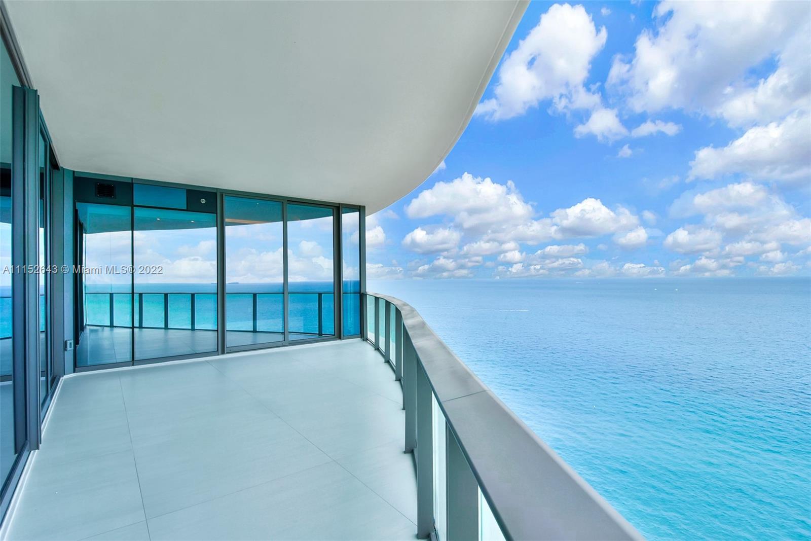 Ritz Carlton Residences - Residential