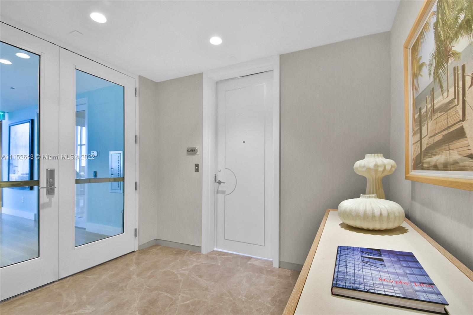 Ritz Carlton Residences - Residential