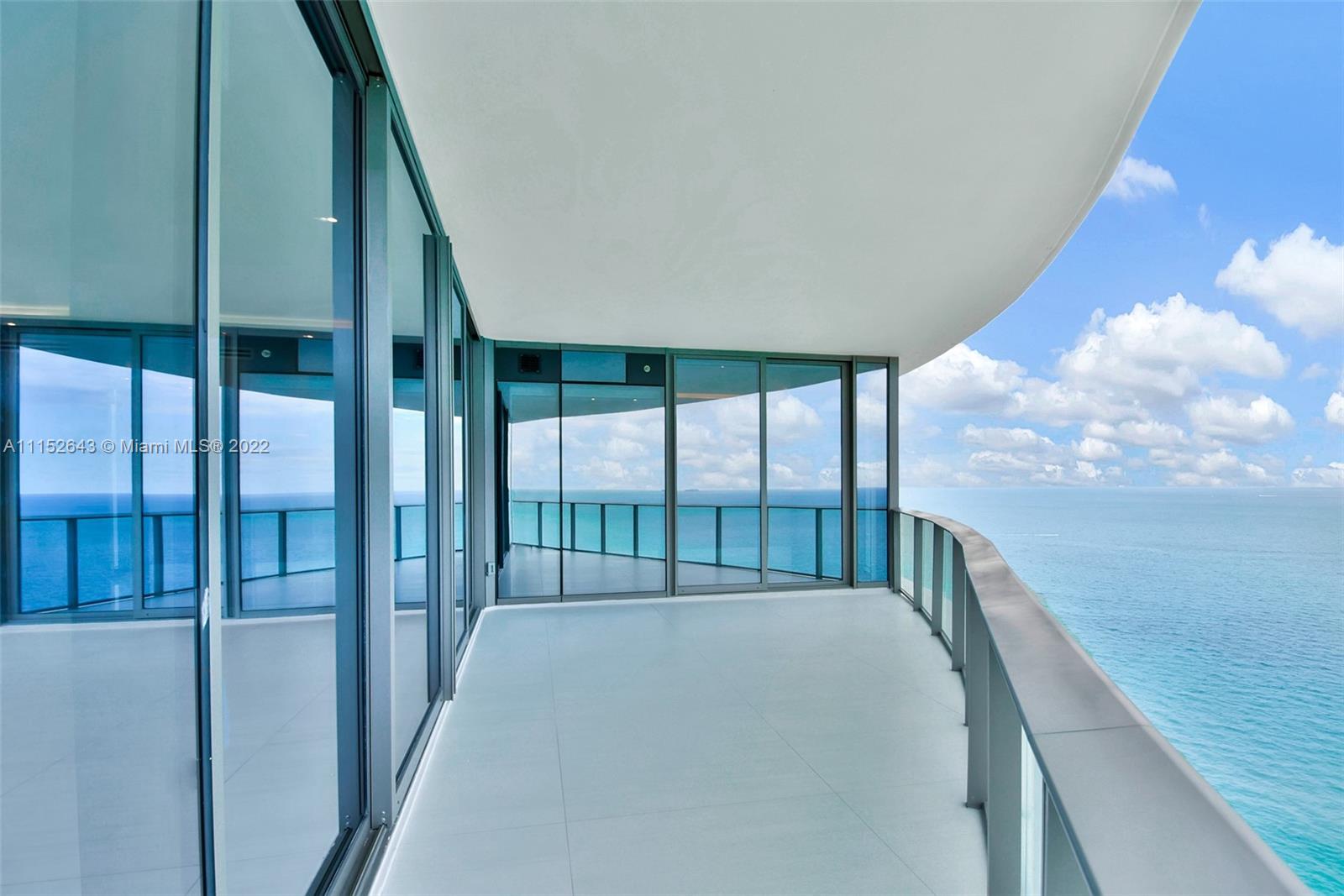 Ritz Carlton Residences - Residential