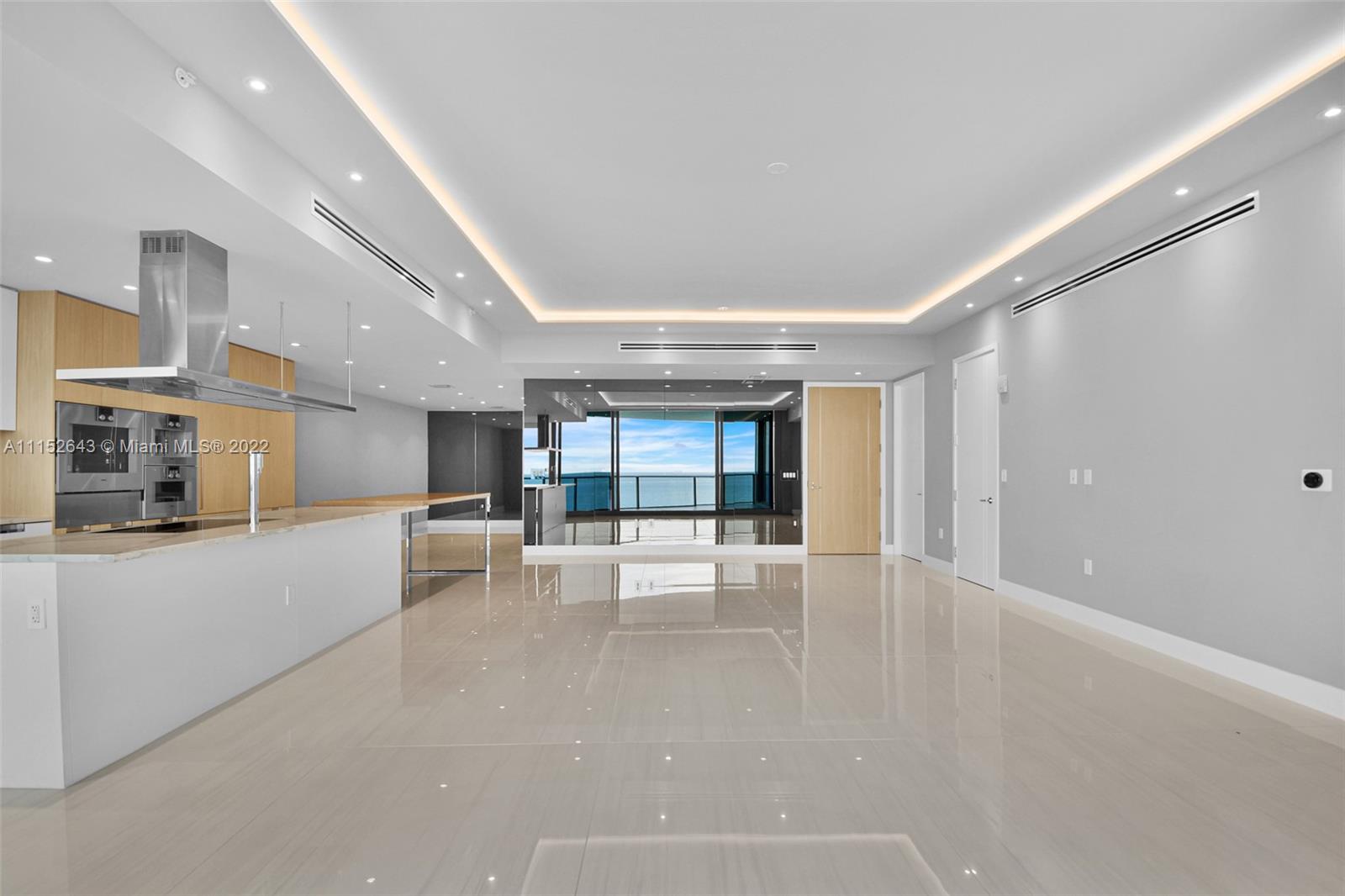 Ritz Carlton Residences - Residential