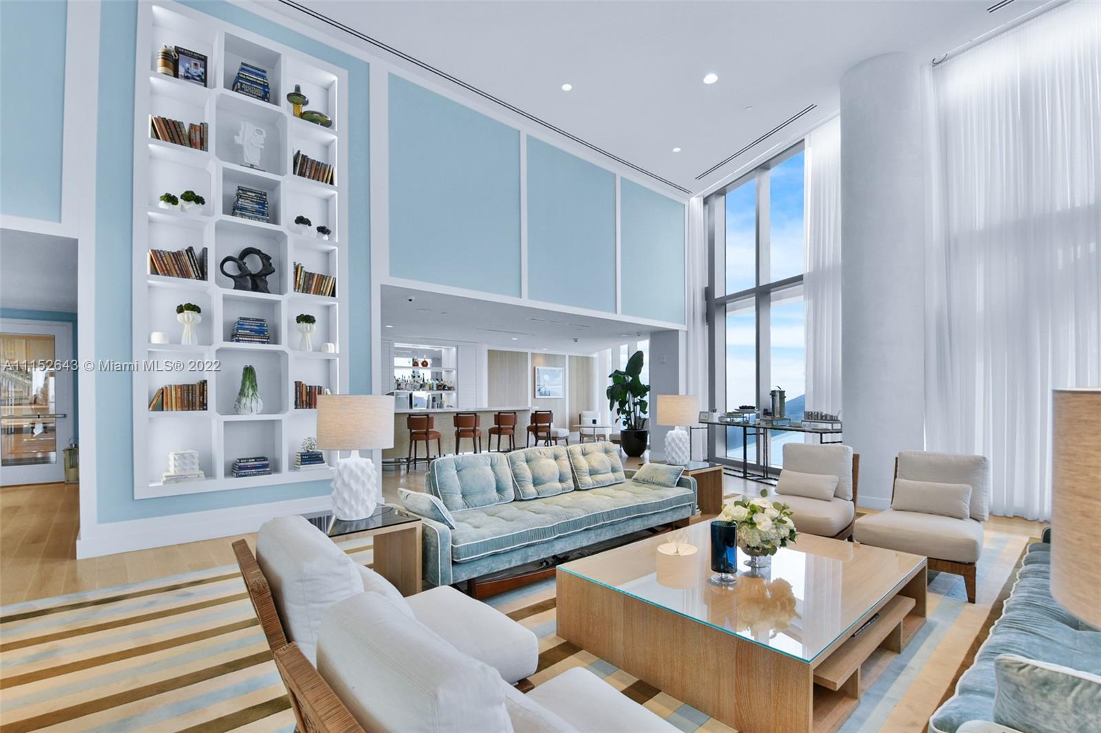 Ritz Carlton Residences - Residential