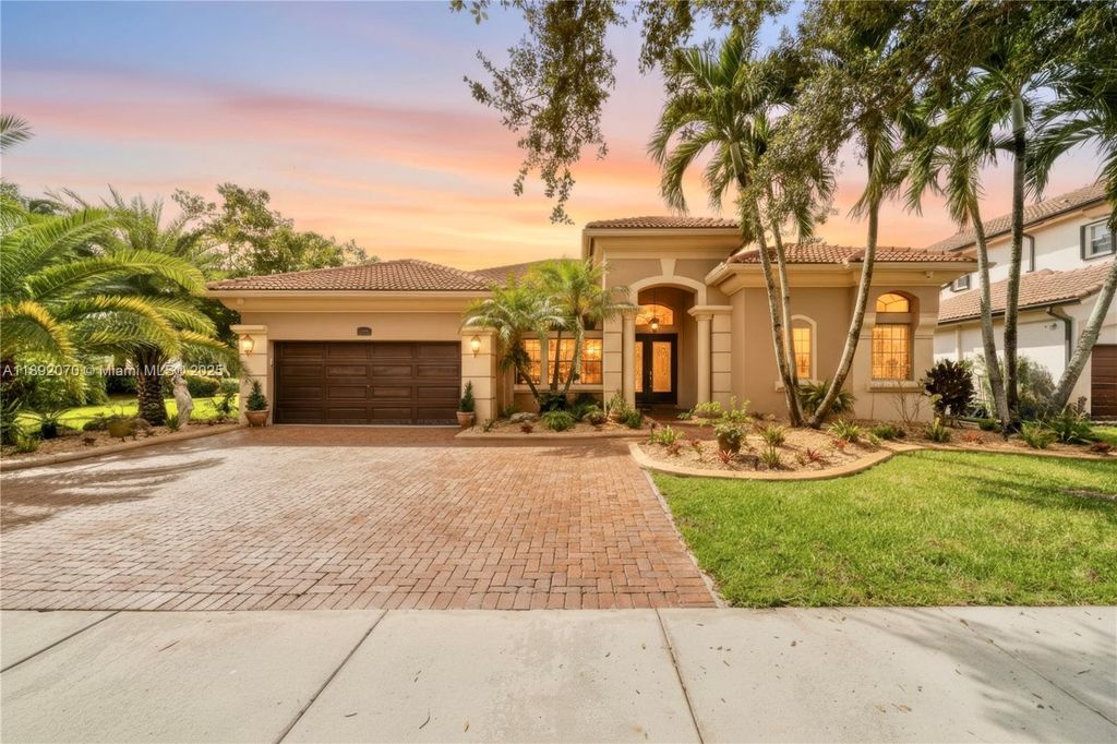 Photo of 19230 SW 30th St, Miramar, FL 33029 (MLS # A11892070)