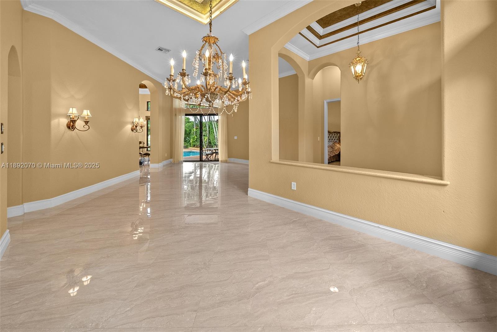 Grand Isles Sunset Lakes - Residential