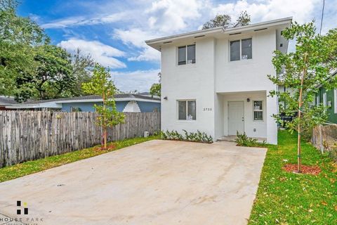 2770 NW 44 St Miami FL 33142