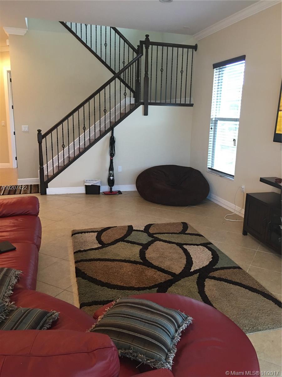 San Mellina 176-44 B - Residential Lease