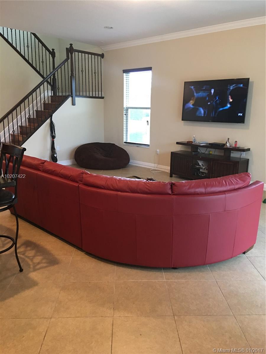 San Mellina 176-44 B - Residential Lease