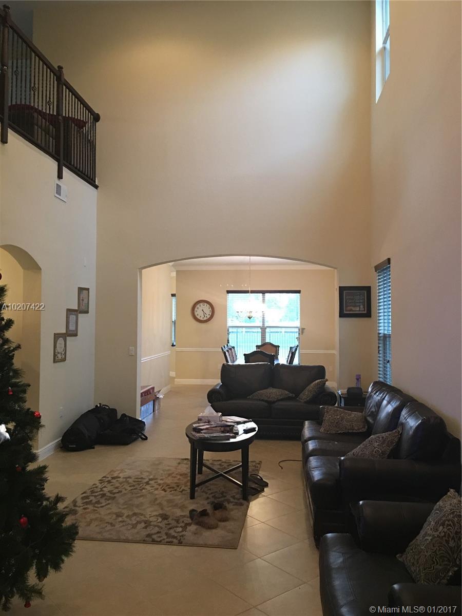 San Mellina 176-44 B - Residential Lease