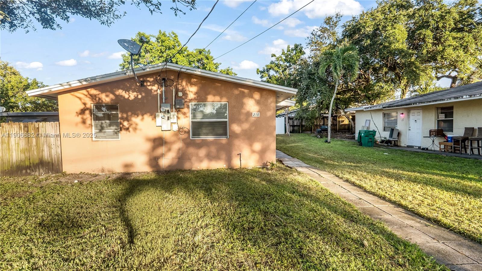 View photos, virtual tours, details... 218 NW 8th Ave