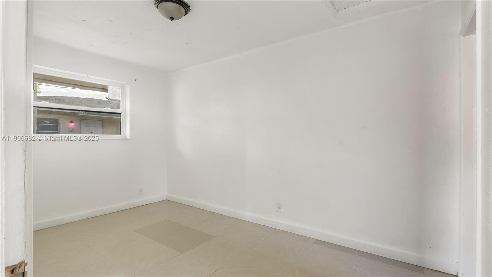 TOWN OF MODELO (DANIA) B- - Residential Income