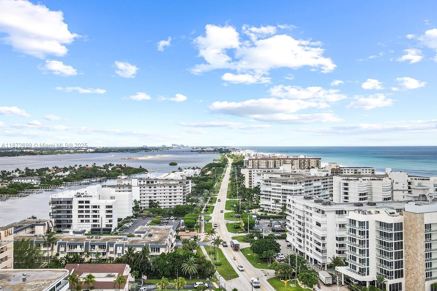 MAYFAIR HOUSE CONDO - Residential