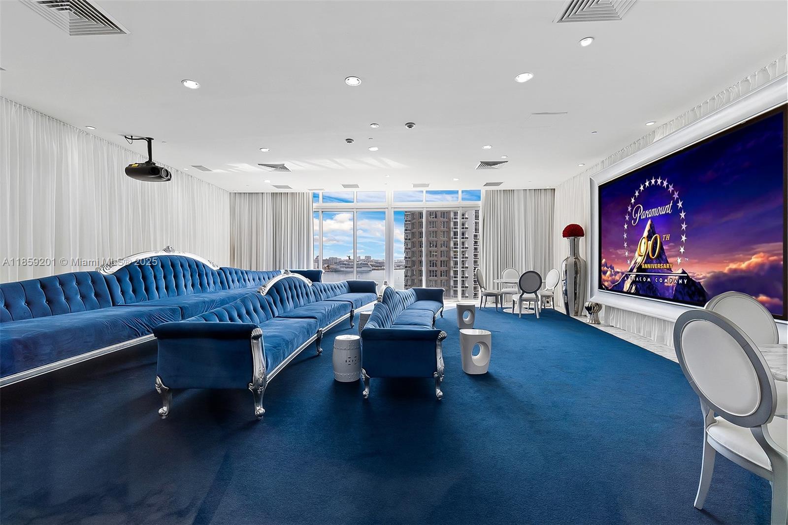 ICON BRICKELL NO TWO - Residential