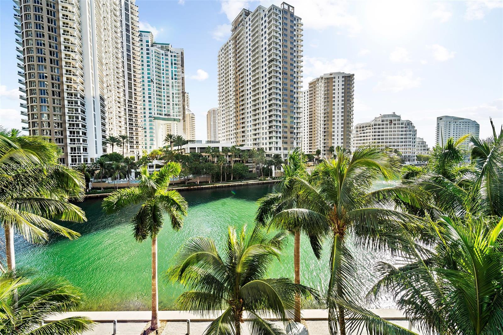 ICON BRICKELL NO TWO - Residential