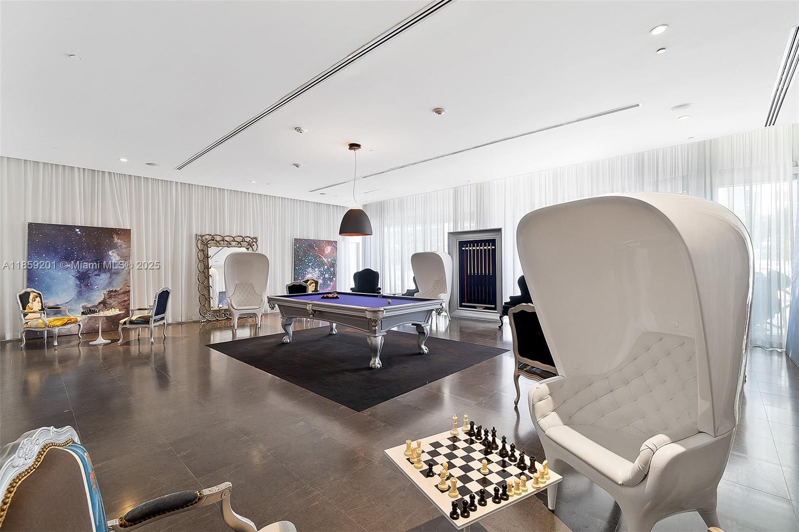 ICON BRICKELL NO TWO - Residential