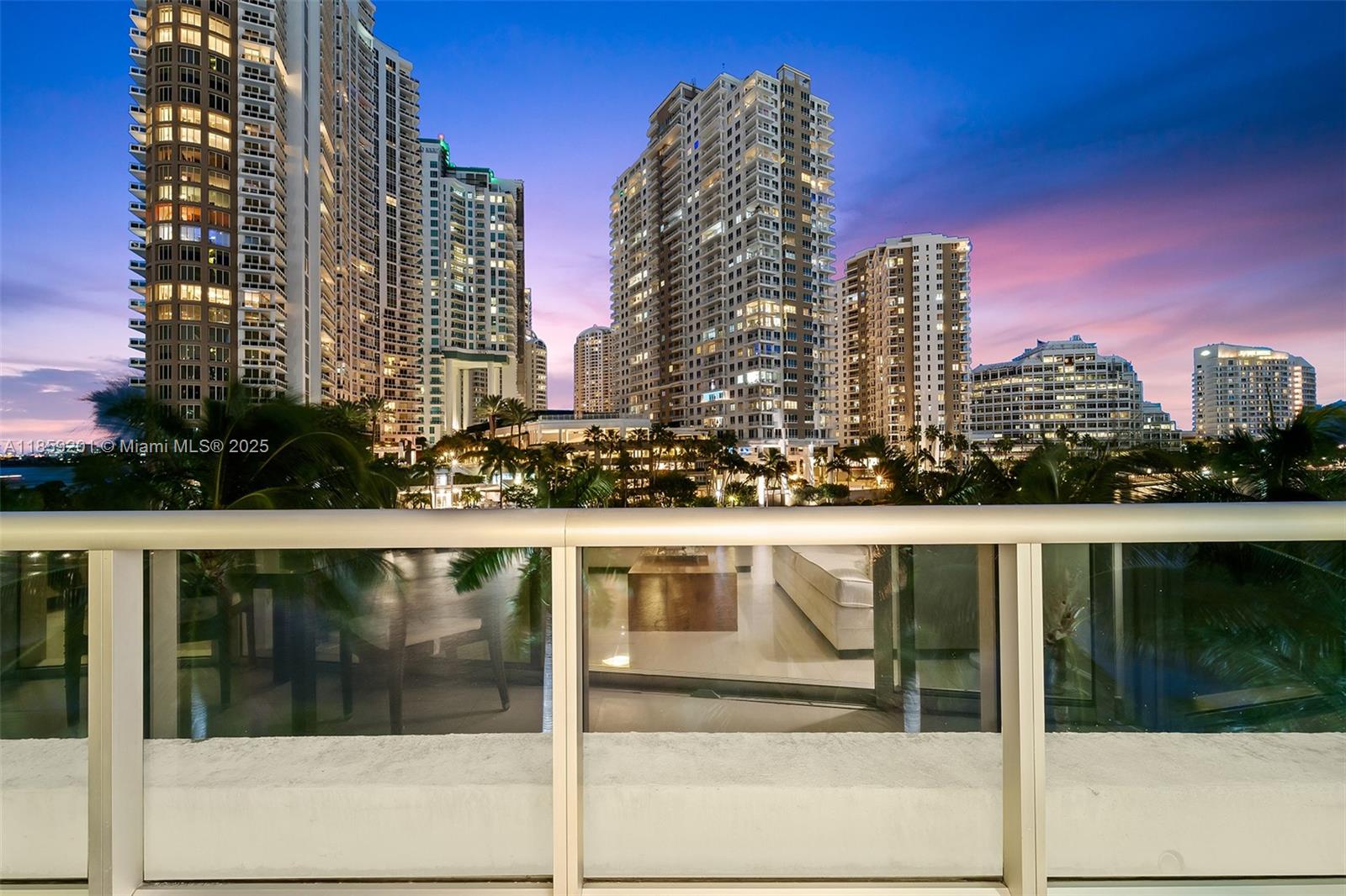 ICON BRICKELL NO TWO - Residential