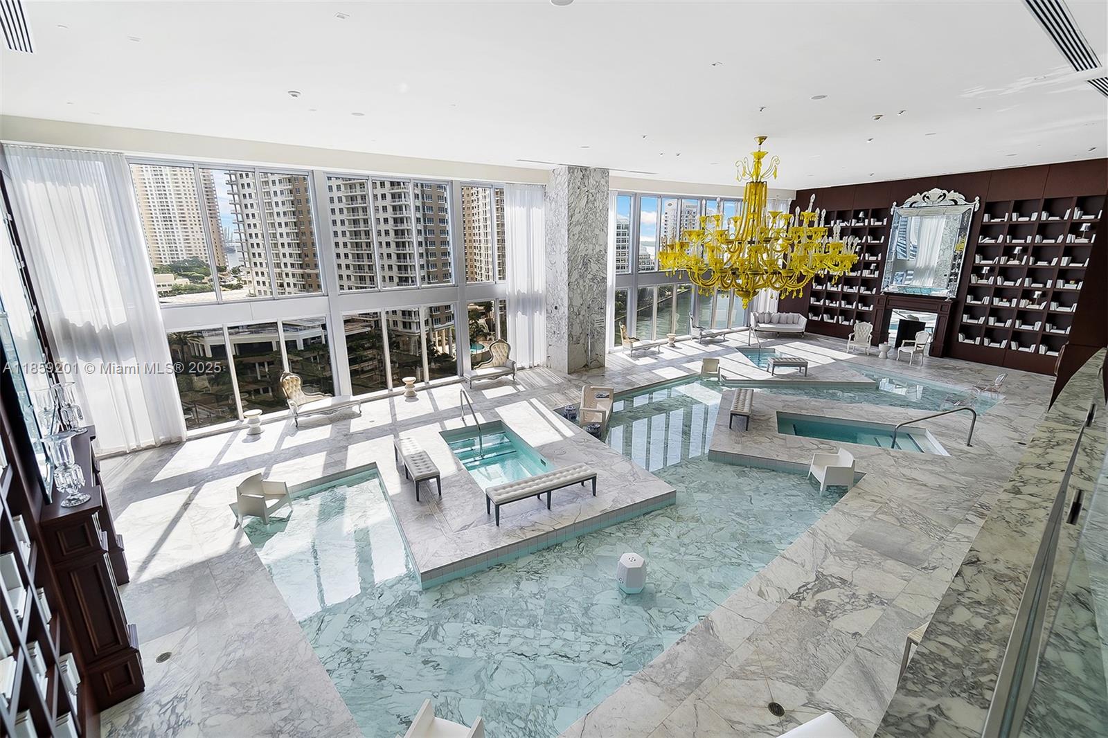 ICON BRICKELL NO TWO - Residential