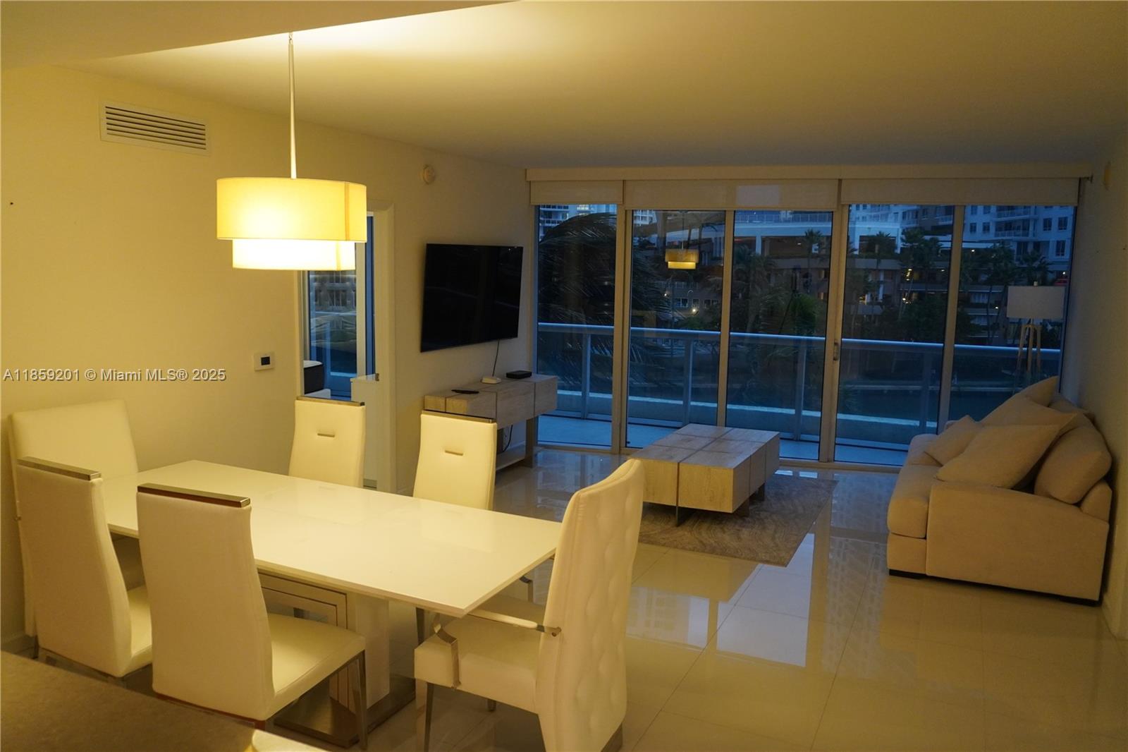 ICON BRICKELL NO TWO - Residential