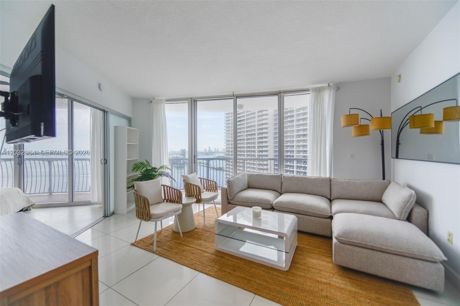 1750 N Bayshore Dr 2402