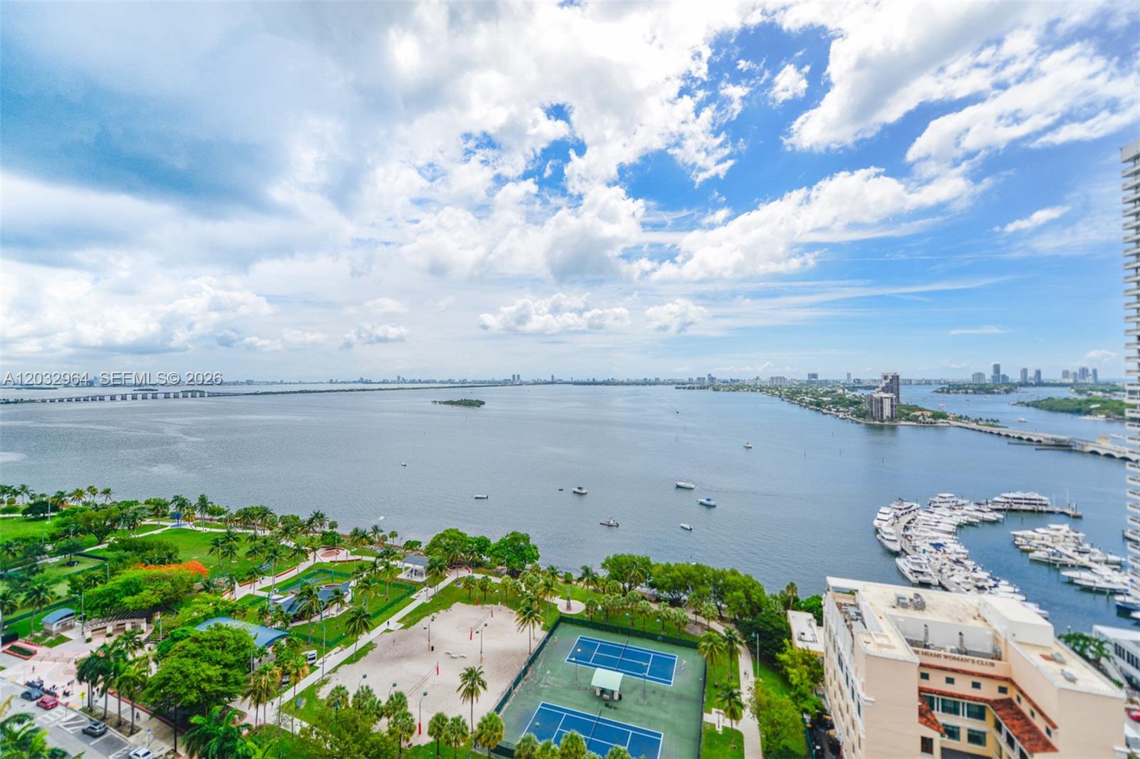 1750 N Bayshore Dr 2402