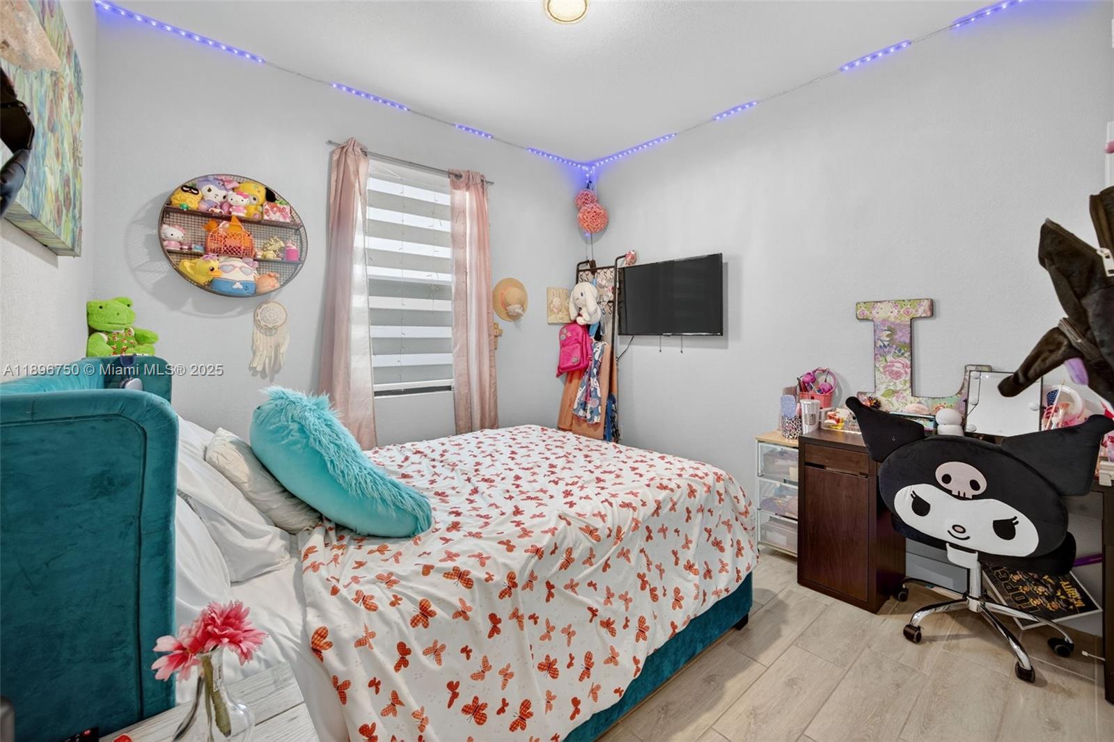 MC RESIDENTIAL - Residential