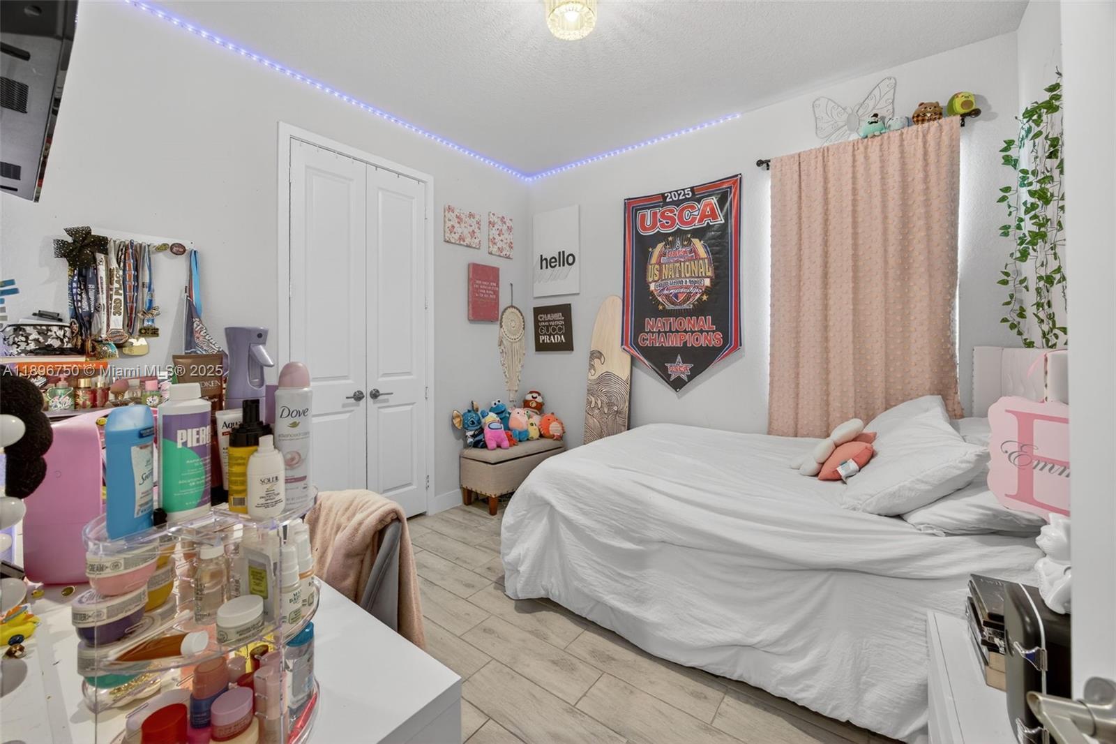 MC RESIDENTIAL - Residential