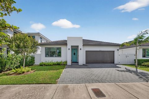 23351 SW 106th Pl Homestead FL 33032
