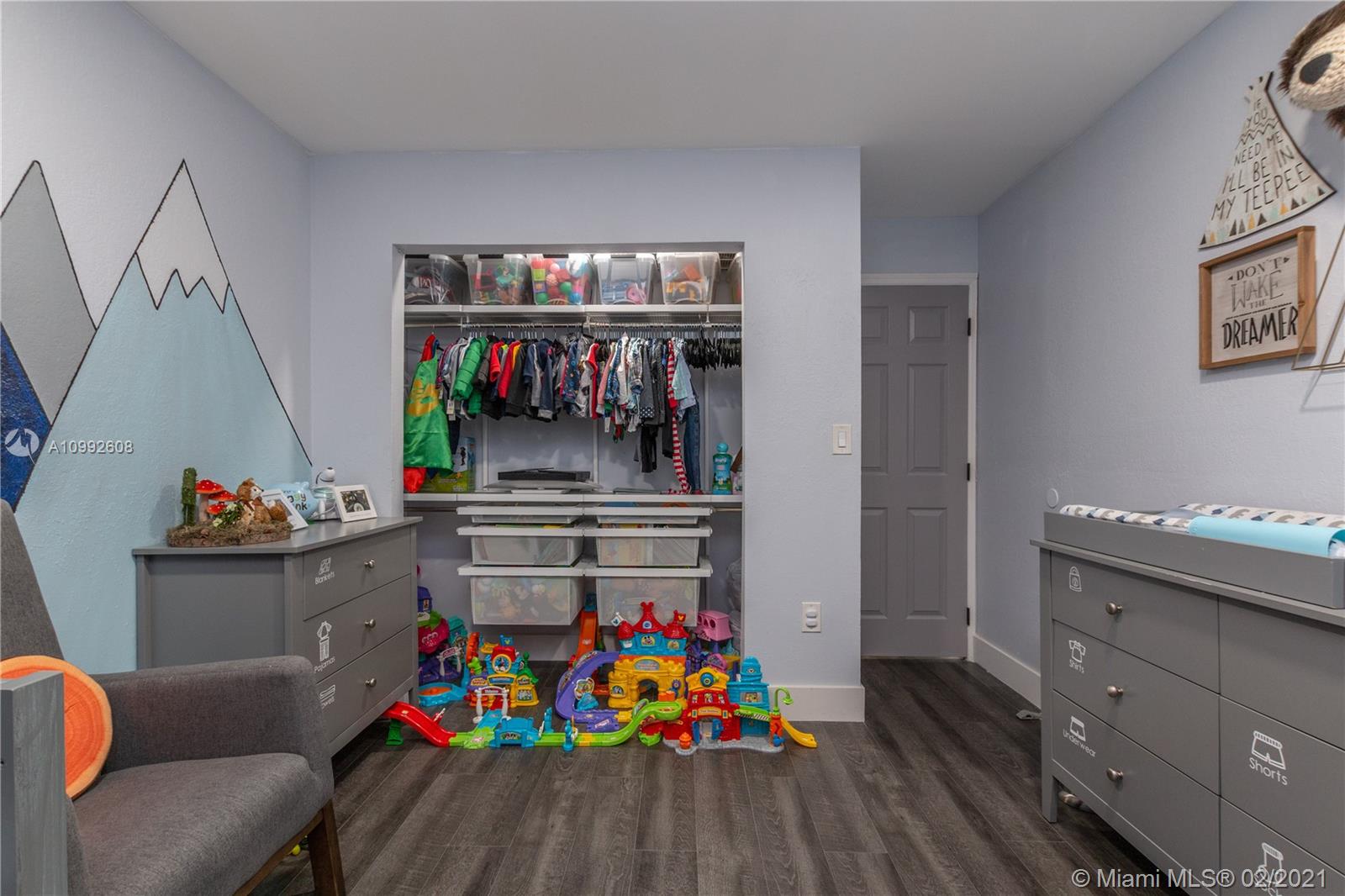 CALISTOGA ESTATES - Residential