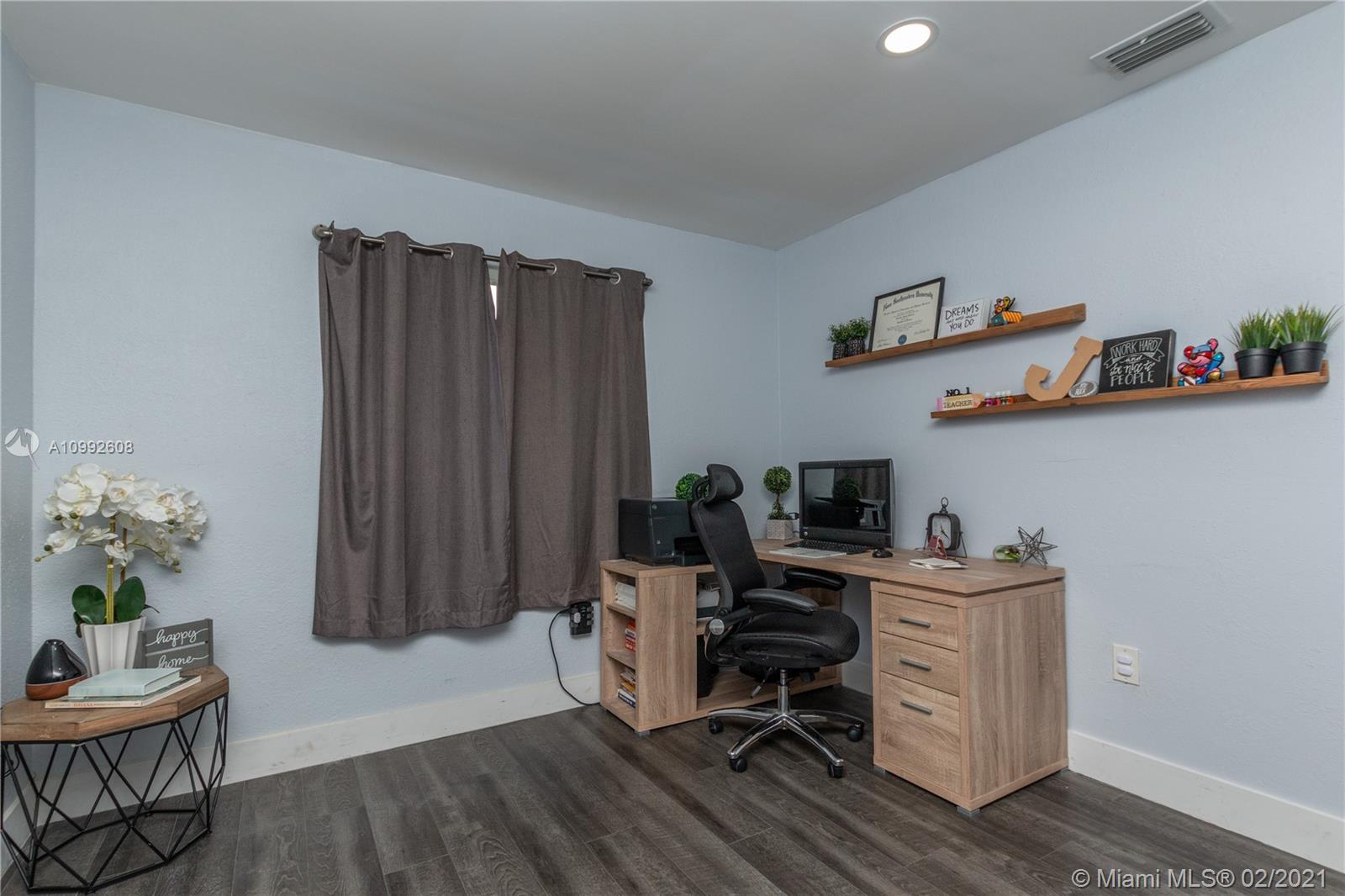 CALISTOGA ESTATES - Residential