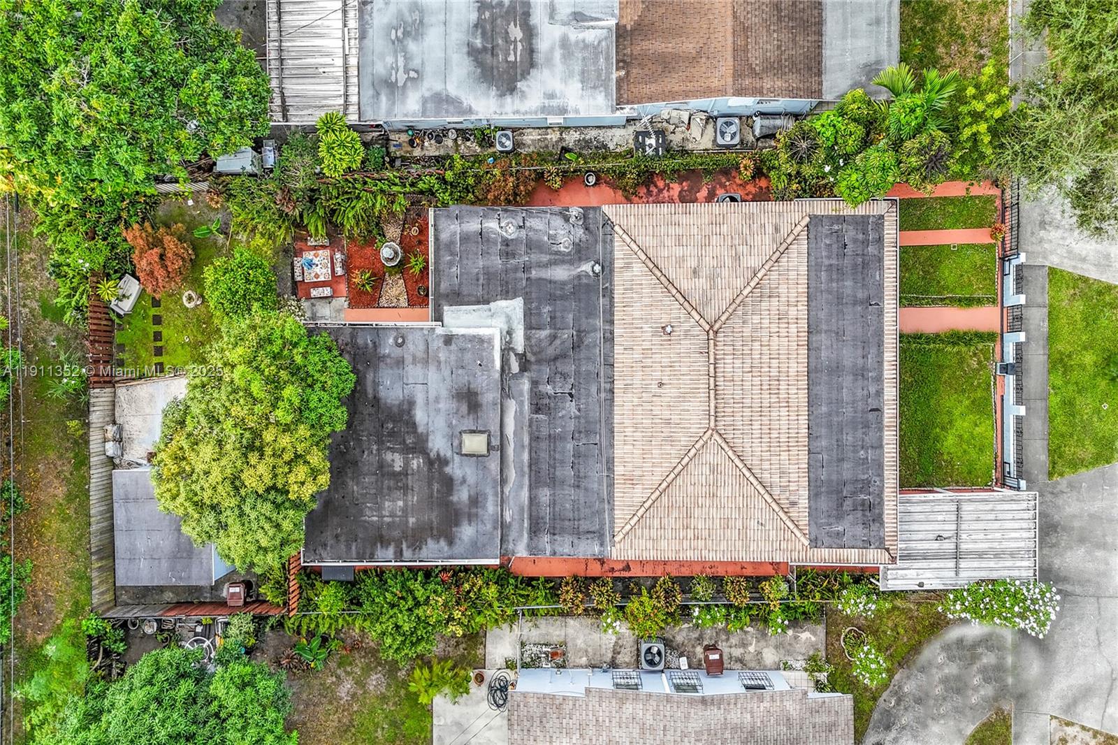 2ND REV PL OF INDUSTRIAL - Residential