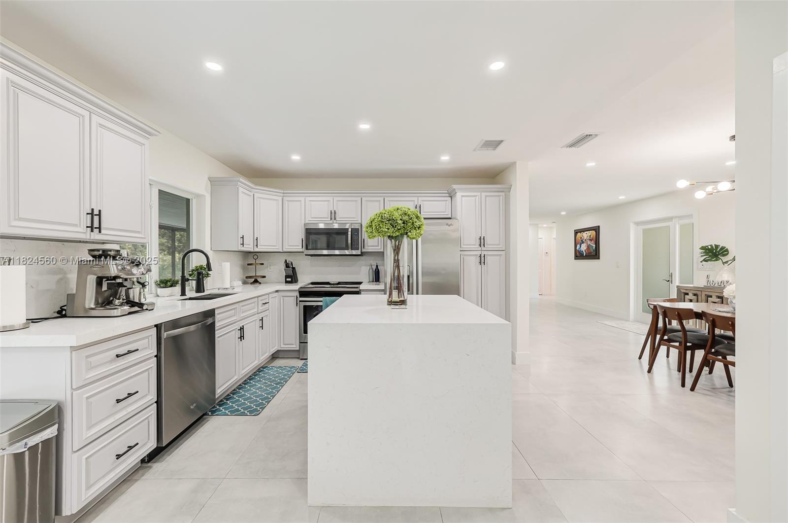 MALBROOK - Residential