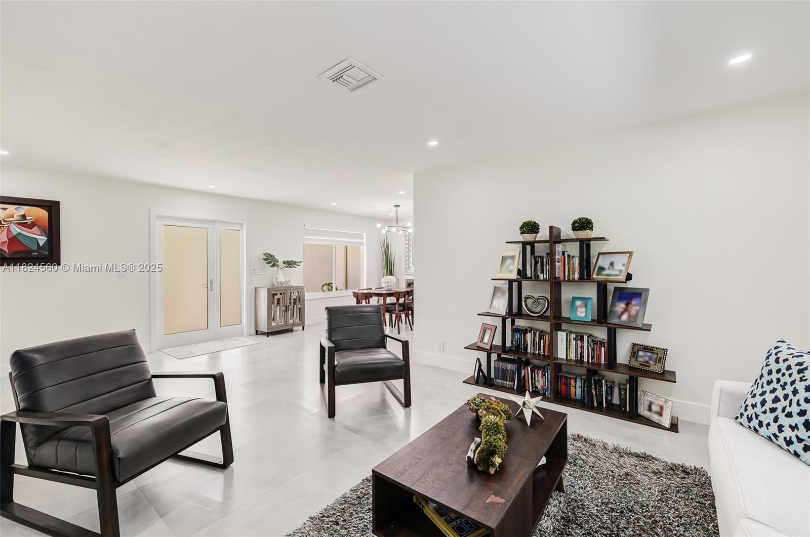 MALBROOK - Residential