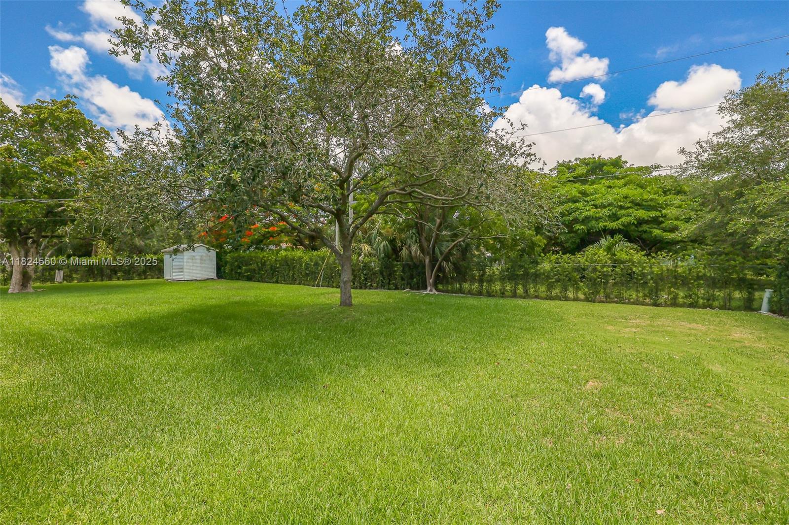 MALBROOK - Residential