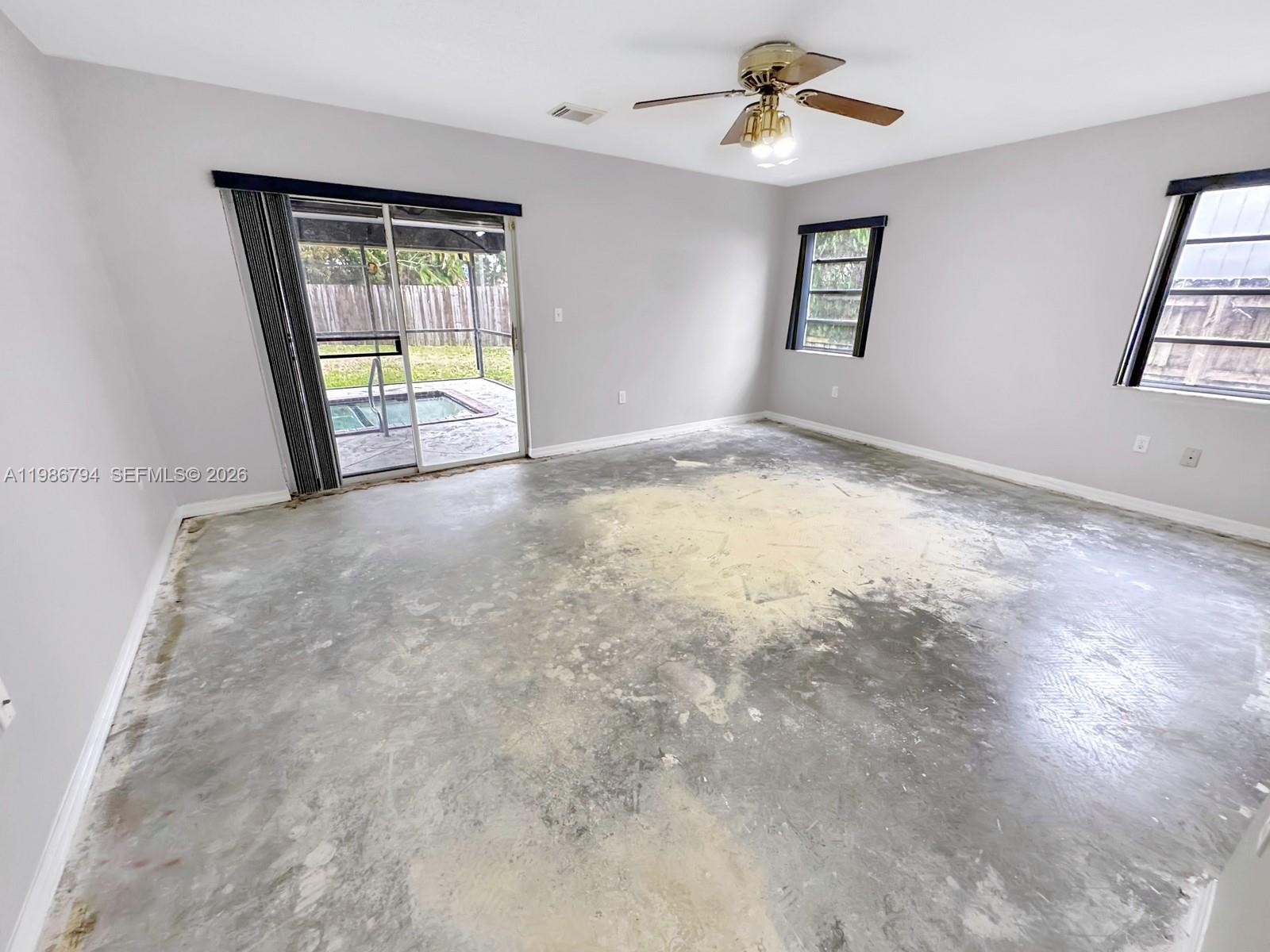 RIVER BEND - Residential