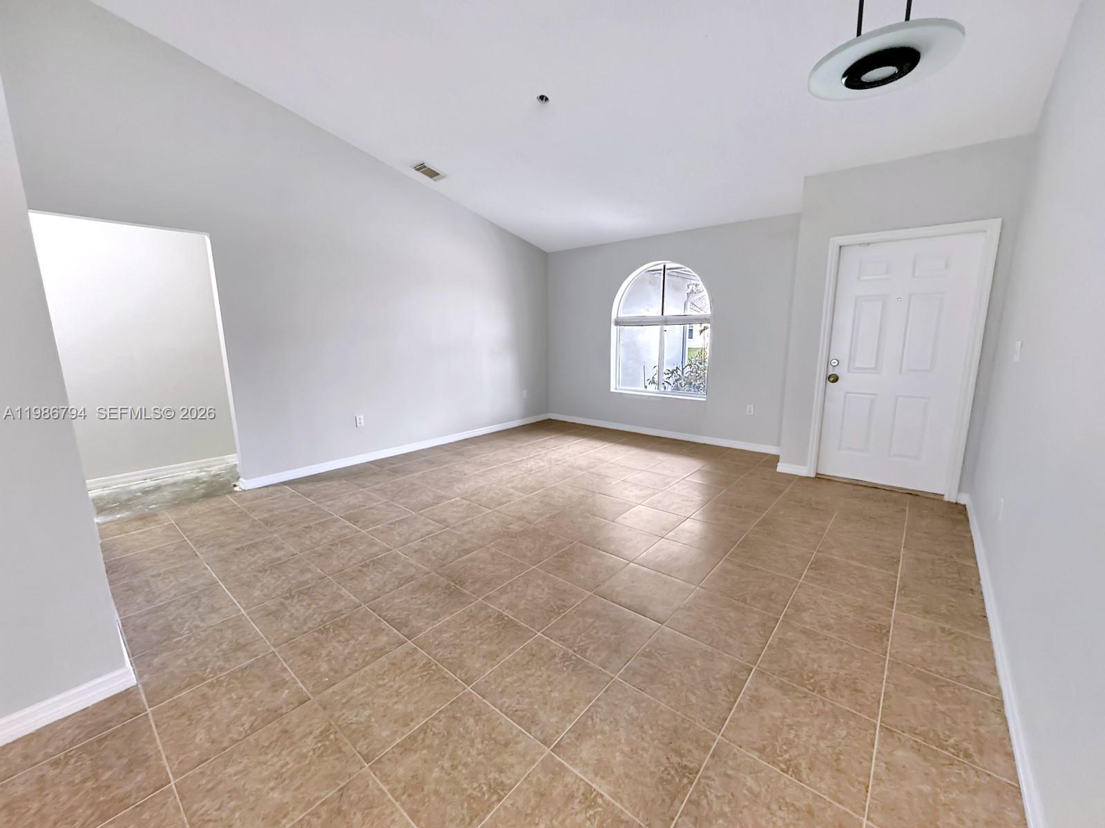 RIVER BEND - Residential