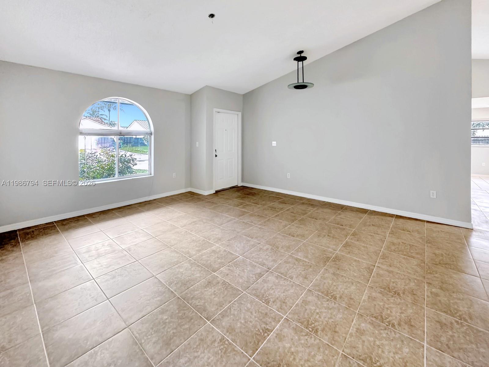 RIVER BEND - Residential