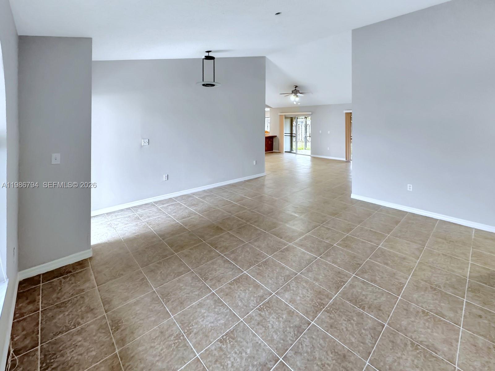 RIVER BEND - Residential