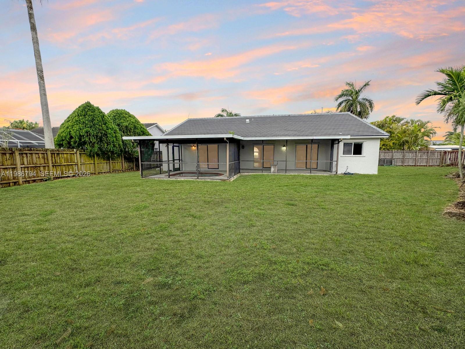 RIVER BEND - Residential