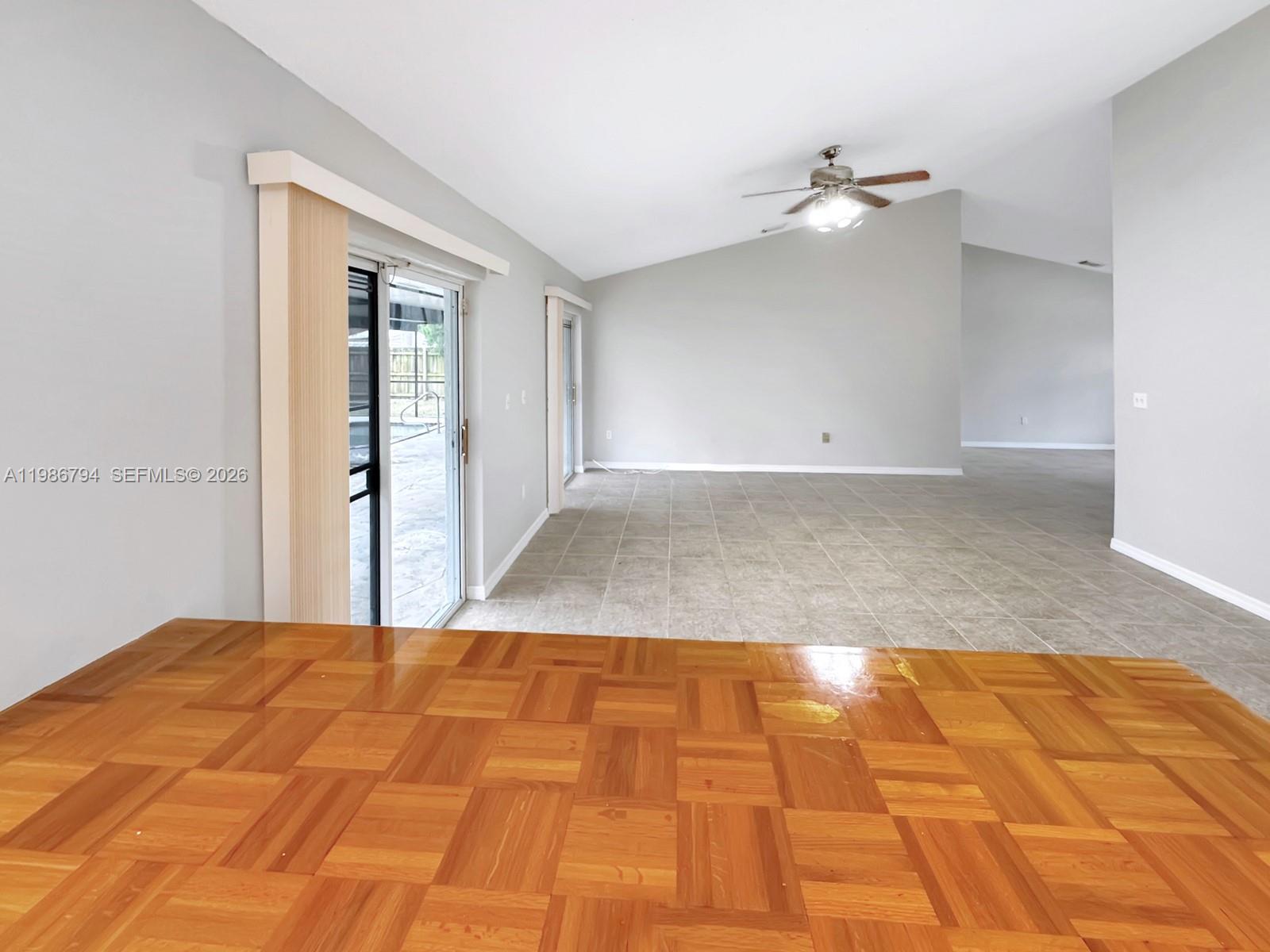 RIVER BEND - Residential