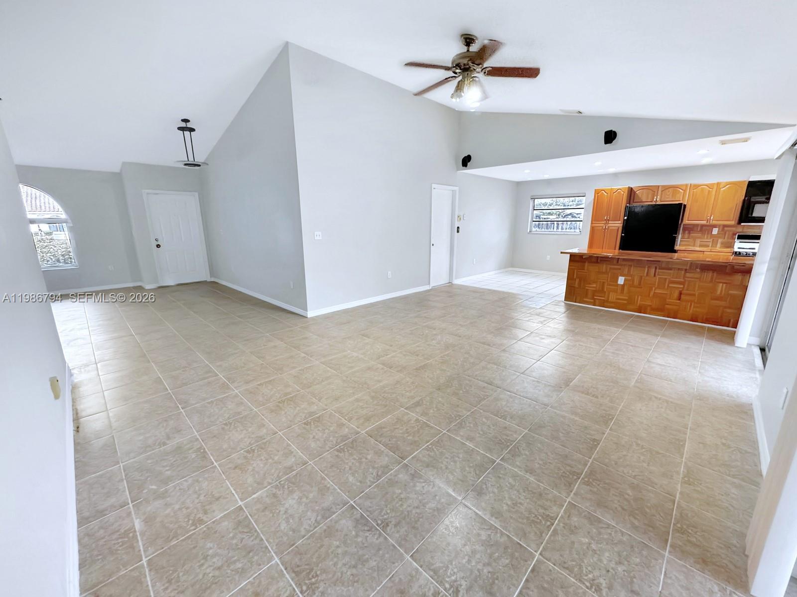 RIVER BEND - Residential