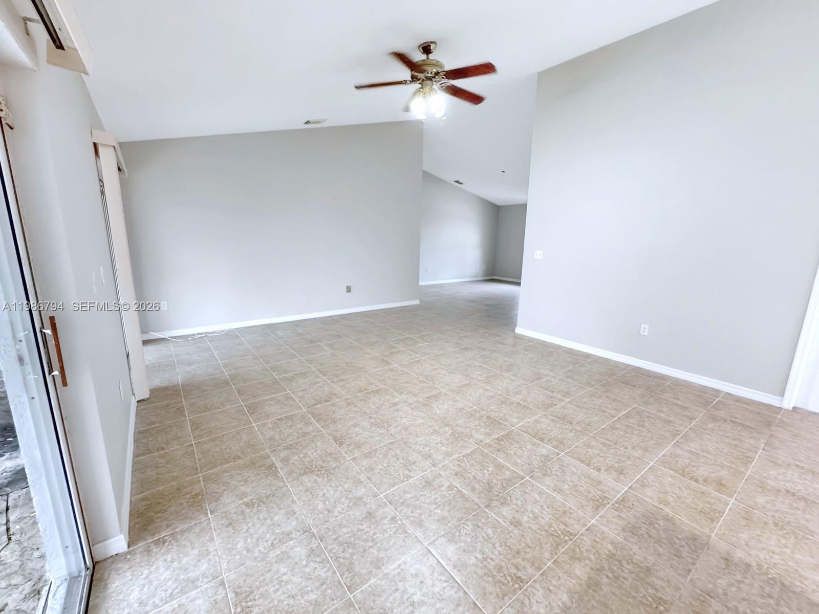 RIVER BEND - Residential