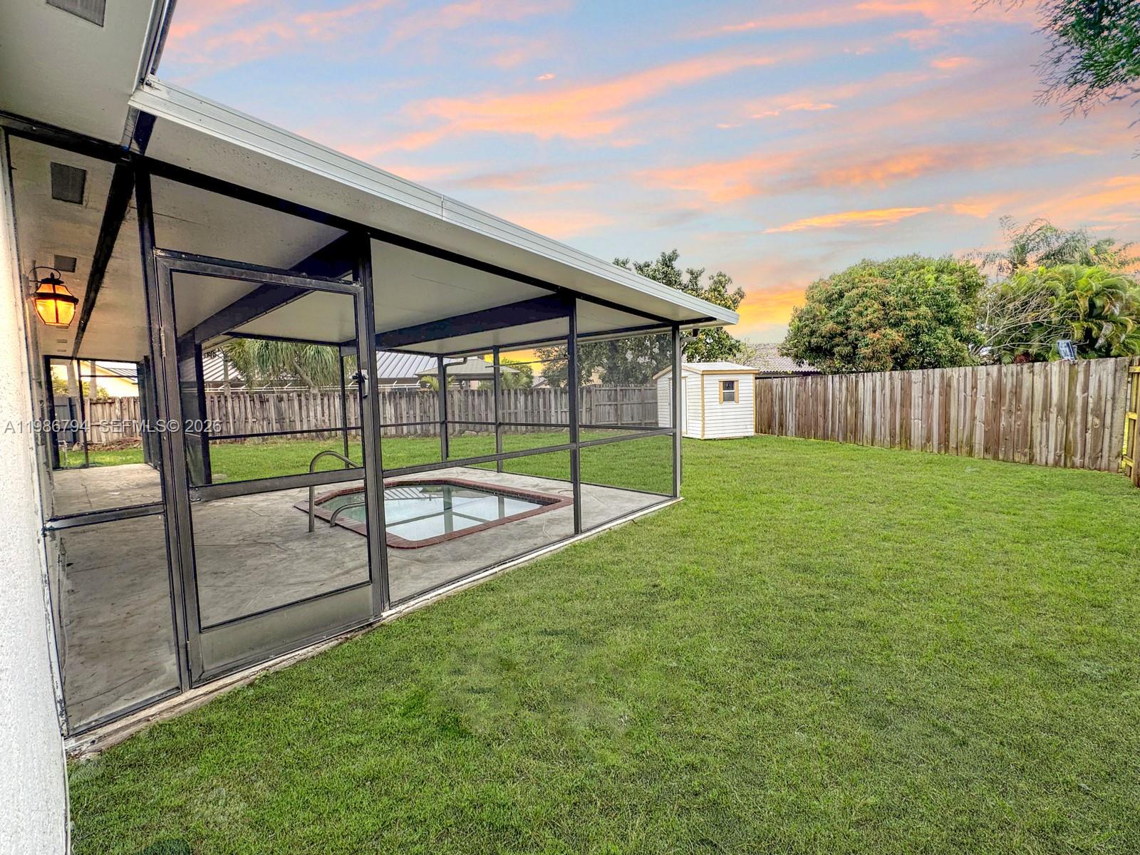 RIVER BEND - Residential