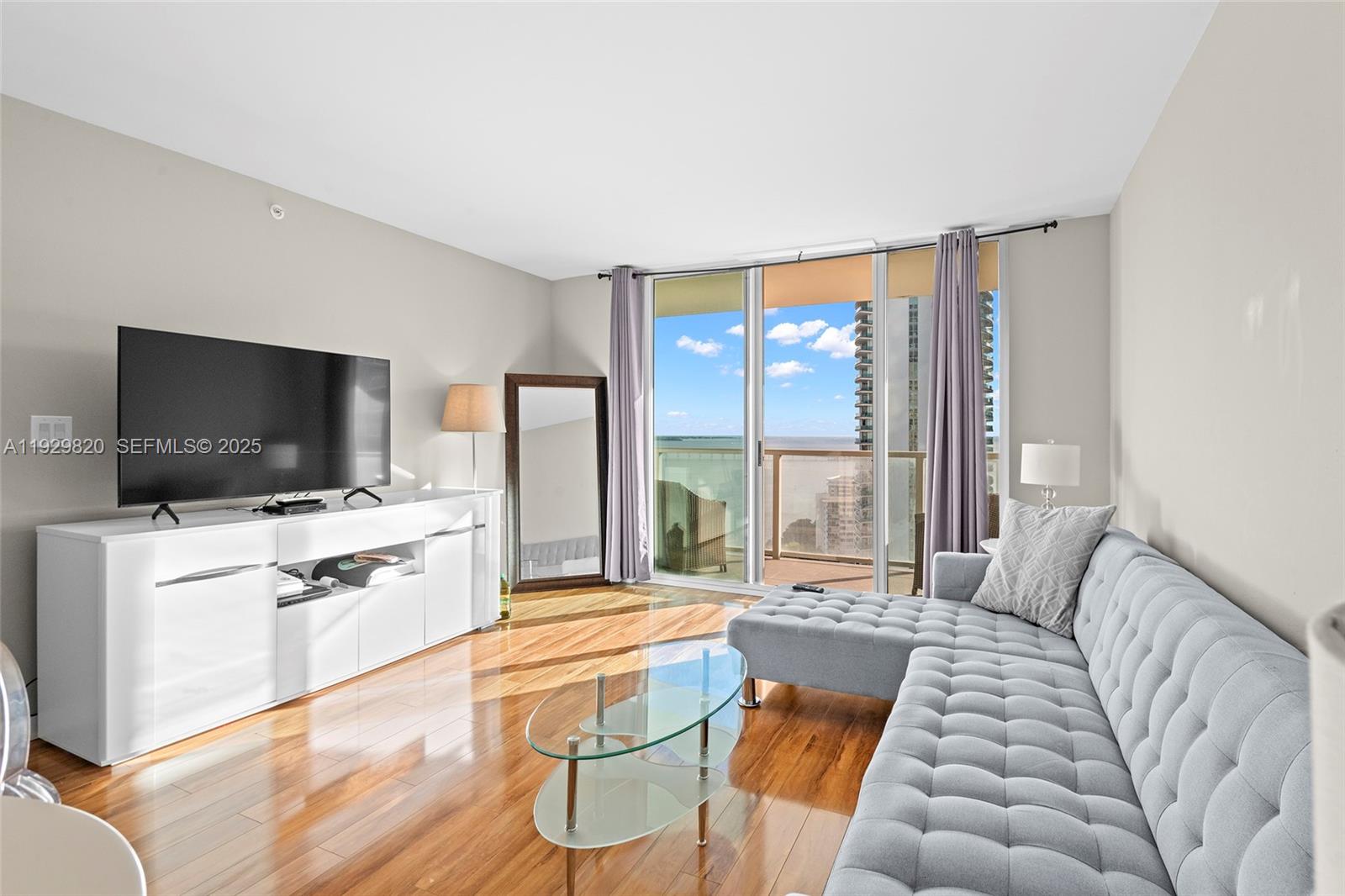 THE MARK ON BRICKELL COND - Residential Lease