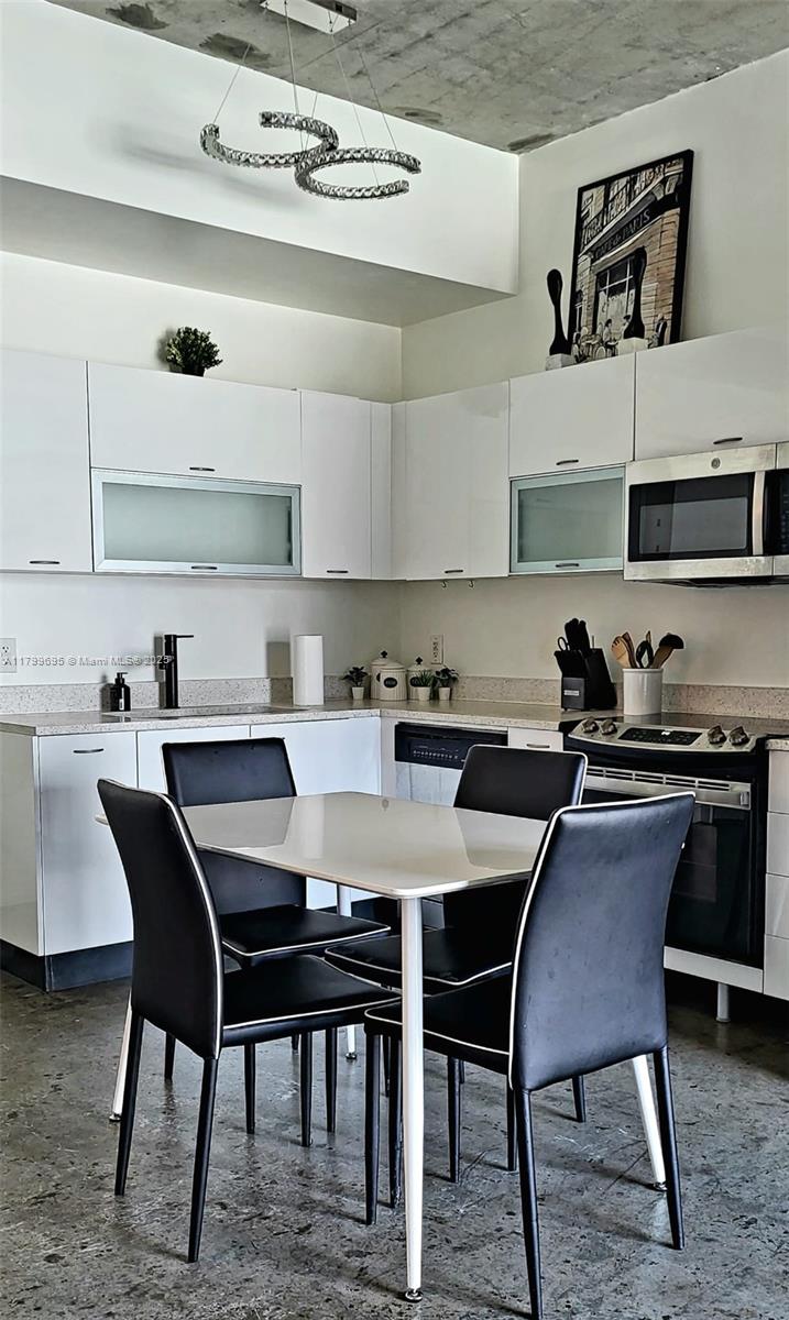 Rental Property at 133 Ne 2nd Ave 1004, Miami, Broward County, Florida - Bedrooms: 1 
Bathrooms: 1  - $2,900 MO.