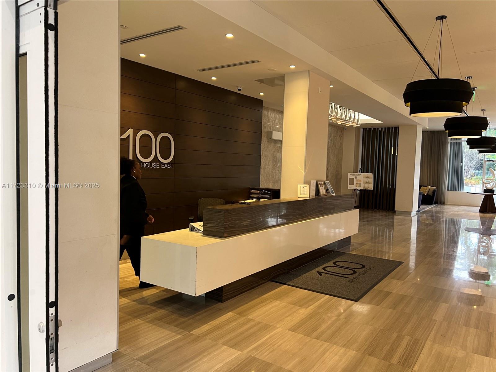 ARLEN HOUSE EAST CONDO - Residential