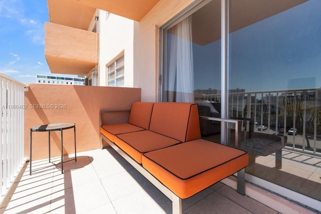 Photo of 2200 E Hallandale Beach Blvd #408, Hallandale Beach, FL 33009 (MLS # A11990402)