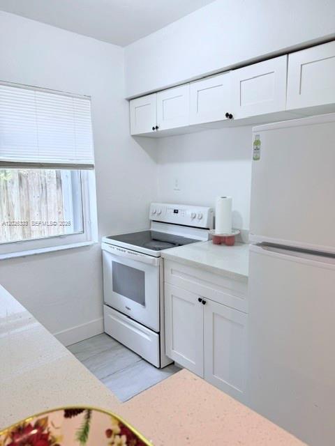 7610 Dickens Ave 2