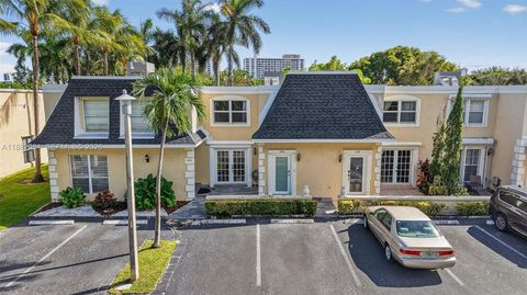 2220 NE 11th St Hallandale Beach FL 33009