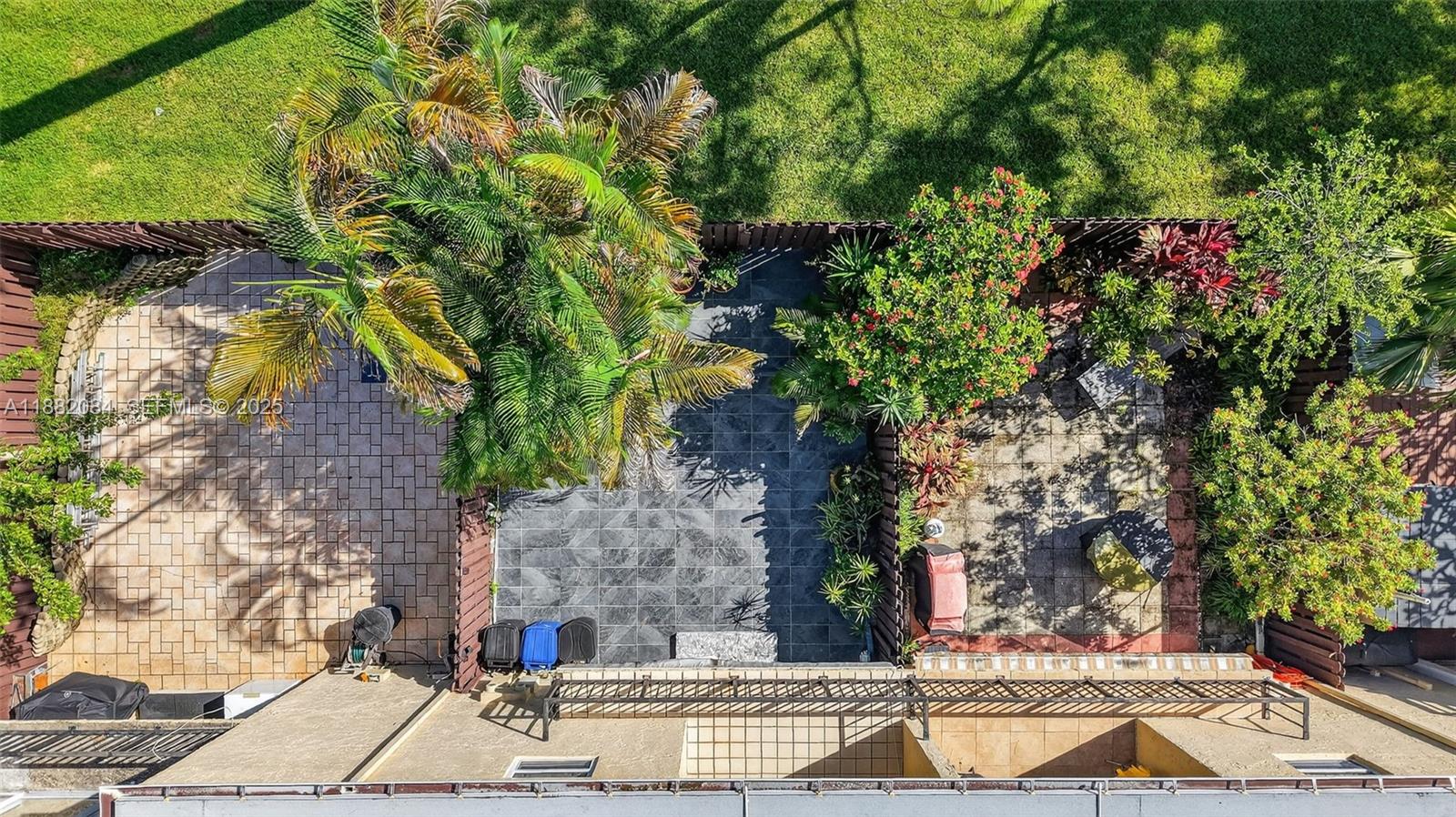 VENETIAN PARK IV CONDO - Residential