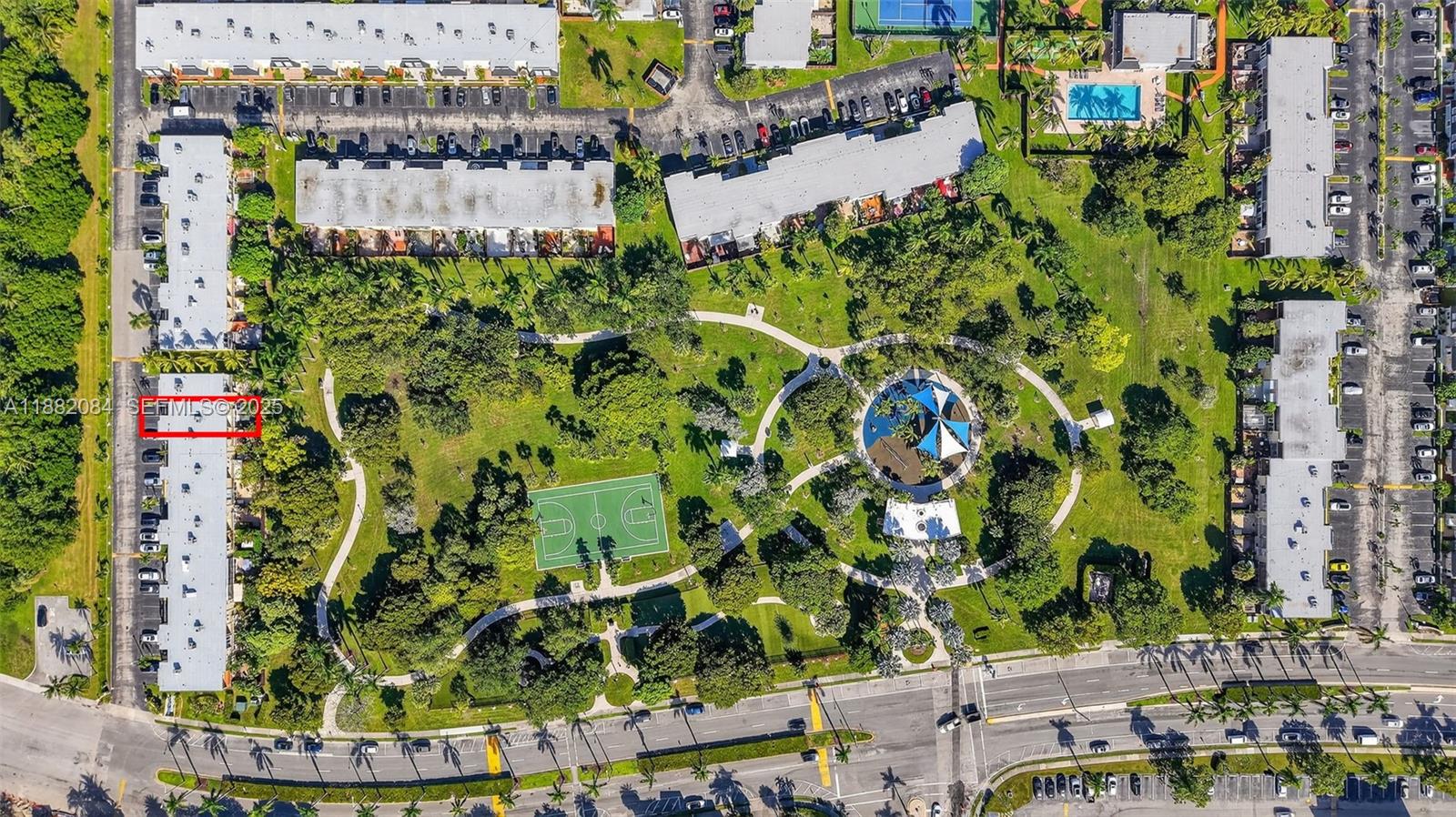 VENETIAN PARK IV CONDO - Residential